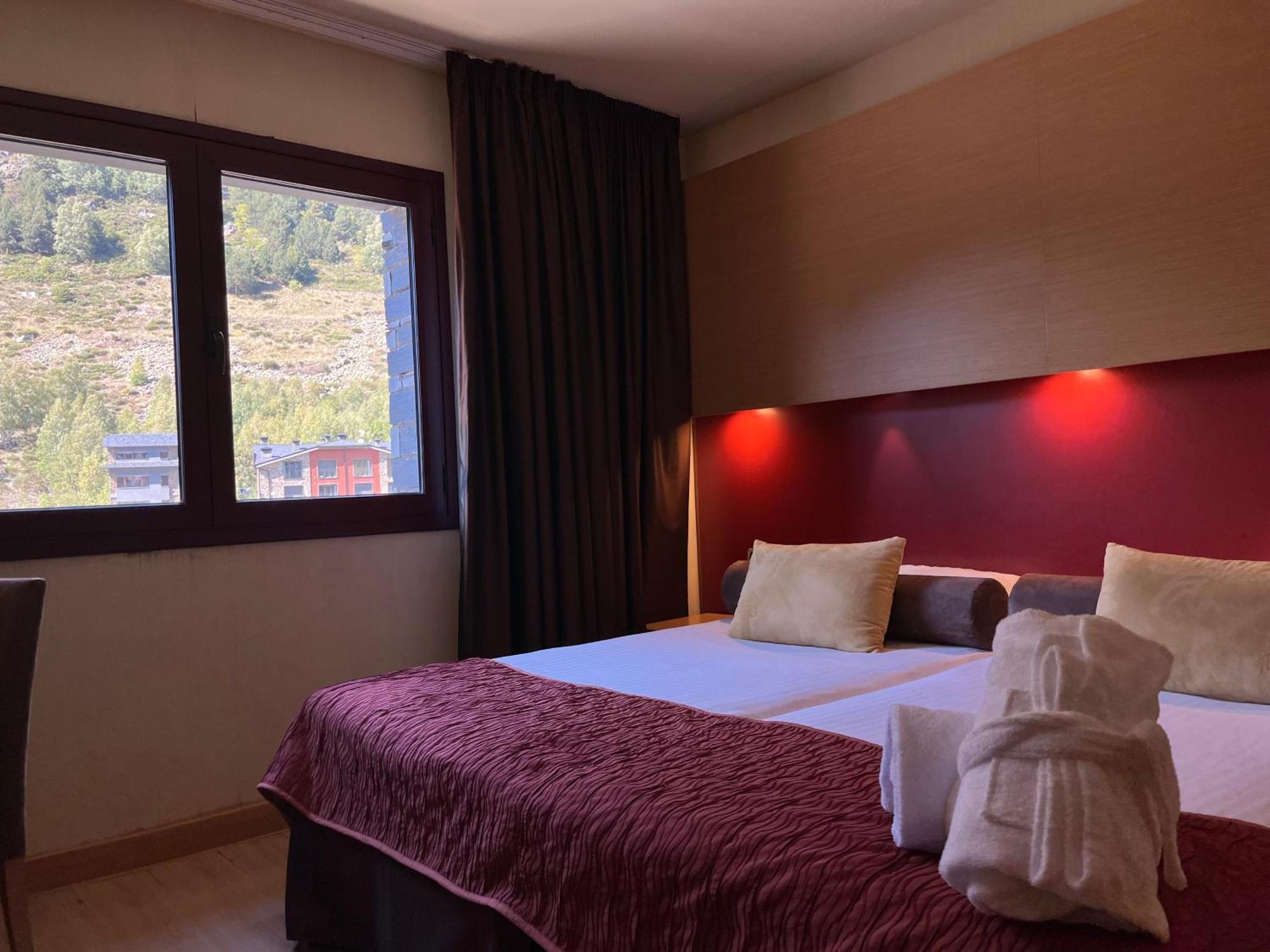 Wuau! Hotel Galanthus & Spa Canillo Exterior foto